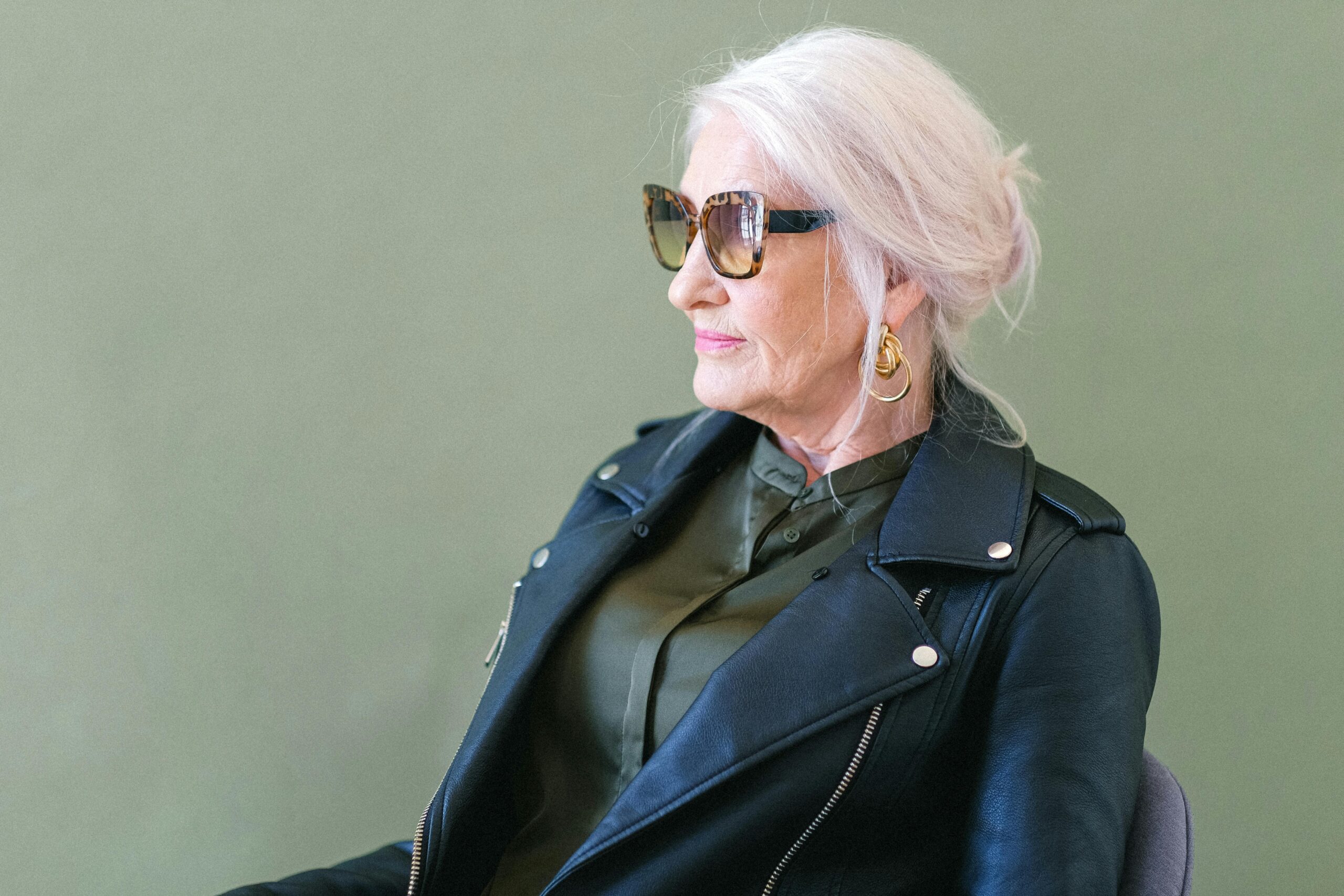 Comment Utiliser Siri pour Simplifier ton Quotidien, Mamie !